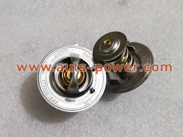 الكمون 4930315 6BT Engine Thermostat