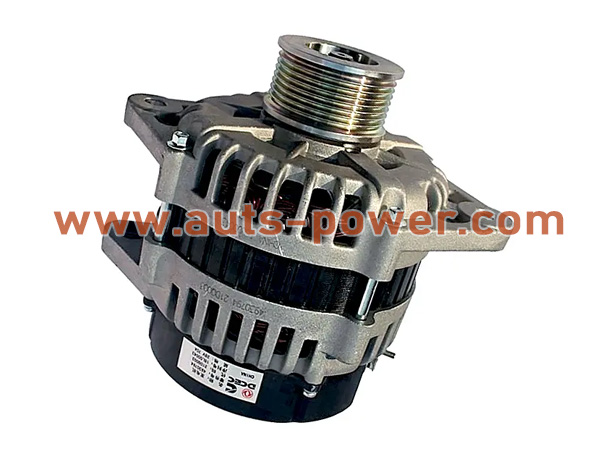 Cummins 4930794 6Alternador CT